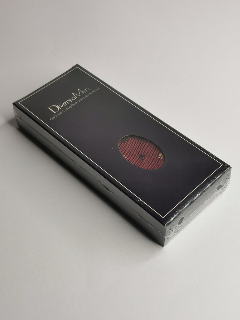 2x1 - Corbata burdeos con calaveras piratas negras y beige - DiversoMen