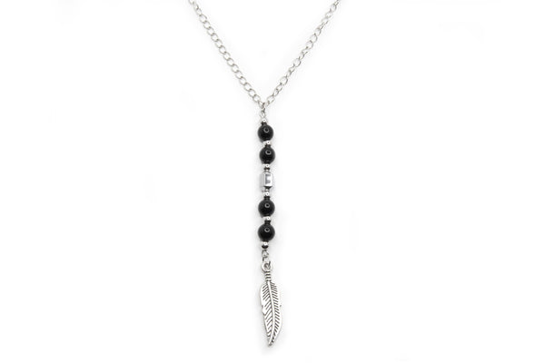 Collar con cuentas y pluma - DiversoMen