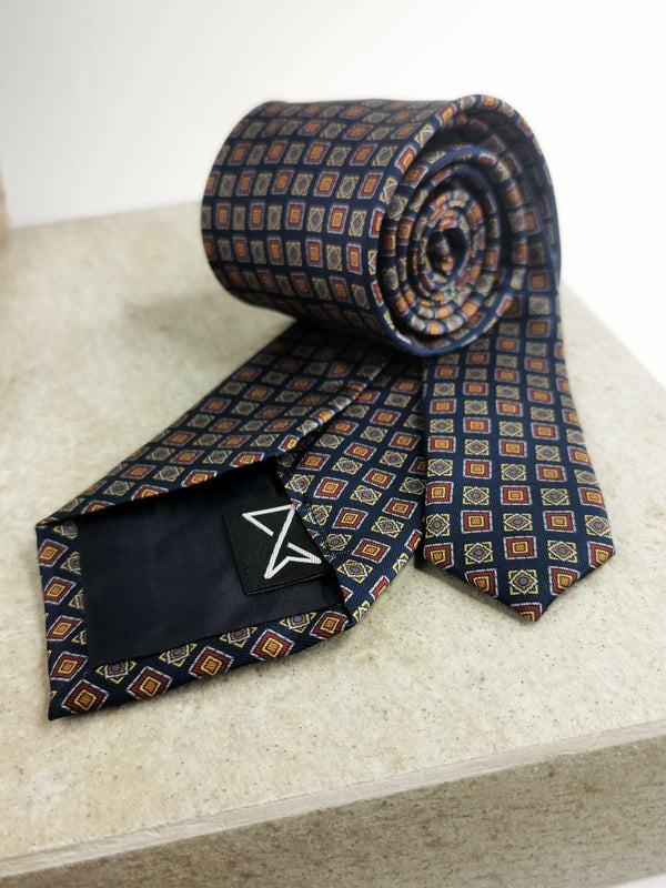Corbata azul marino con mosaicos vintage - DiversoMen